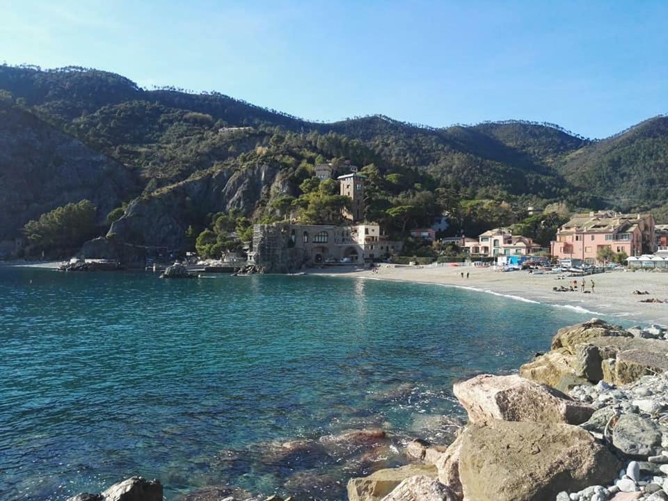 Appartamento Jolie - Vicino Alle Spiagge Con Ac Монтероссо-аль-Маре Экстерьер фото